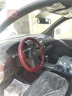 نيسان نافارا